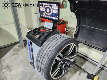 수원 휠복원 BMW M550I 20인치휠 다이아컷팅 작업 후기 / 성남시 시흥동