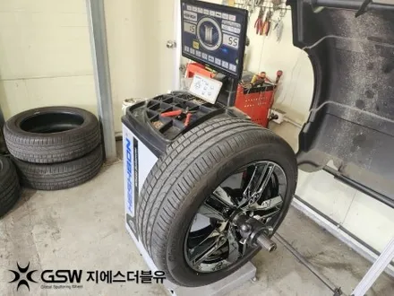 BMW X1 18인치휠 블랙크롬 판교 휠도색 / 성남시 시흥동