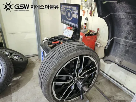 판교 기아 K5 19인치휠 긁힘으로 인한 다이아컷팅 휠복원 잘하는 곳 지에스 더블유 추천드립니다! / 성남시 시흥동