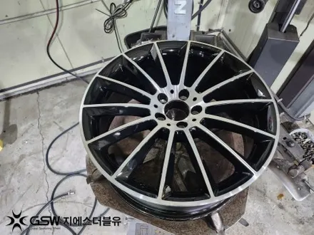 벤츠 휠복원 CLS450 AMG 20인치휠 하남 휠복원 / 성남시 시흥동