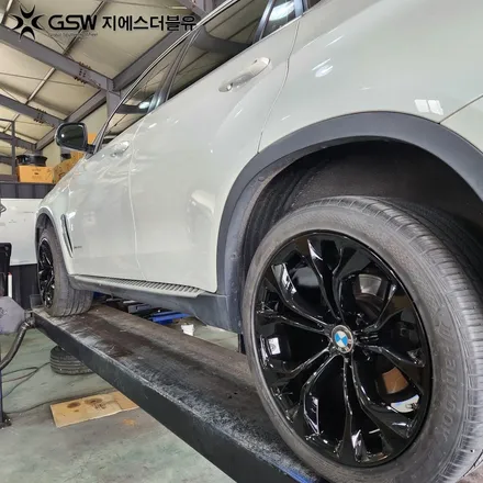 판교 BMW X6 휠도색 순정 컷팅휠에서 블랙 유광으로 드레스업 / 성남시 시흥동