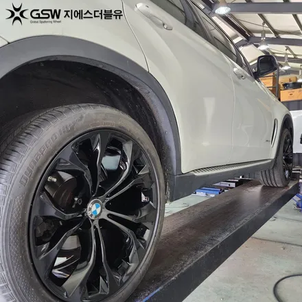판교 BMW X6 휠도색 순정 컷팅휠에서 블랙 유광으로 드레스업 / 성남시 시흥동