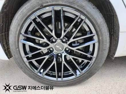 제네시스 G70 18인치 블랙크롬 판교 휠도색 / 성남시 시흥동
