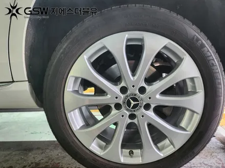 하남 벤츠 휠복원 E클래스 18인치휠 실버 스크래치 휠복원 장착 작업 후기 / 성남시 시흥동