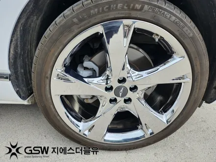 판교 제네시스 휠도색 GV80 22인치휠 긁힘으로 인한 휠분체도장 화이트크롬 후기 / 성남시 시흥동