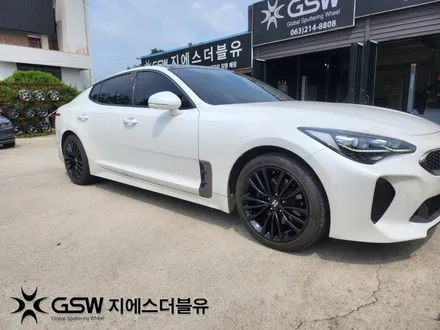 판교 스팅어 휠도색 18인치 컷팅휠에서 블랙유광 크롬 도색 후기입니다. / 성남시 시흥동