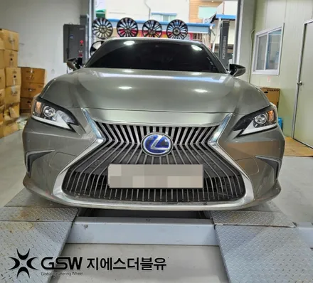 렉서스 ES300H 18인치휠 반광 스퍼터링 수원 휠복원 / 성남시 시흥동