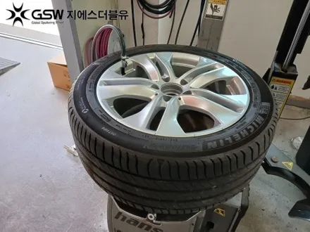 강남 벤츠 휠복원 E300 17인치휠 작업 후기 / 성남시 시흥동