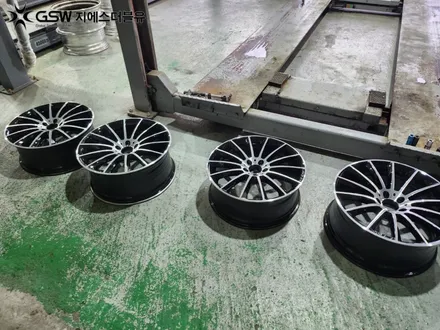 벤츠 휠복원 CLS450 AMG 20인치휠 다이아컷팅 수원 휠복원 / 성남시 시흥동