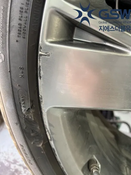 제네시스 GV80 휠복원 22인치 스퍼터링 휠도색작업 / 성남시 시흥동
