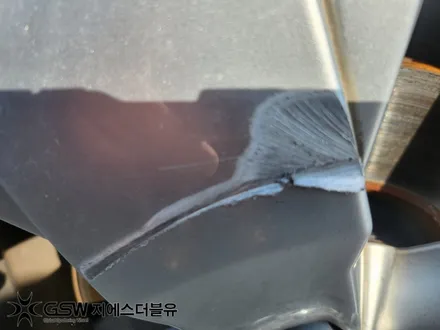 볼보 XC40 18인치휠 실버 스크래치 판교 휠복원 / 성남시 시흥동