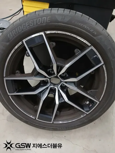 성남 BMW 520i 19인치 다이아컷팅 휠복원 림 스크래치 복원 / 성남시 시흥동