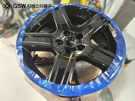 수원 크라이슬러 300C 18인치휠 순정휠에서 블랙유광 휠도색 작업 후기 / 성남시 시흥동