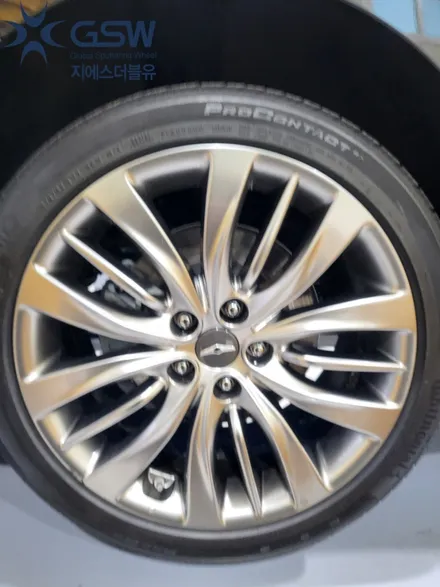 제네시스 G80 19인치 휠복원 스퍼터링 도색 작업 지에스더블유 수원점 / 성남시 시흥동