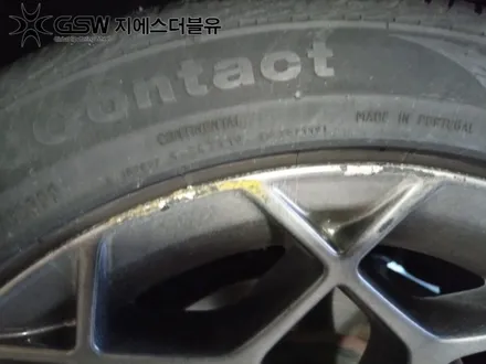 서울 휠수리 제네시스 G80 19인치휠 반광 스크래치 휠수리 작업 후기 / 성남시 시흥동