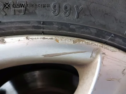 벤츠휠가격 E250 CDI 17인치 실버 스크래치 휠복원 작업 후기 / 성남시 시흥동