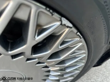 분당 G90 휠도색 잘하는 곳 19인치 화이트크롬 휠 작업 / 성남시 시흥동