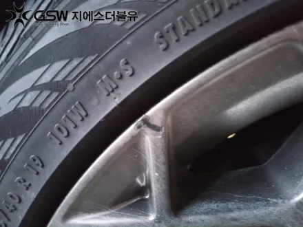서울 휠수리 제네시스 G80 19인치휠 반광 스크래치 휠수리 작업 후기 / 성남시 시흥동