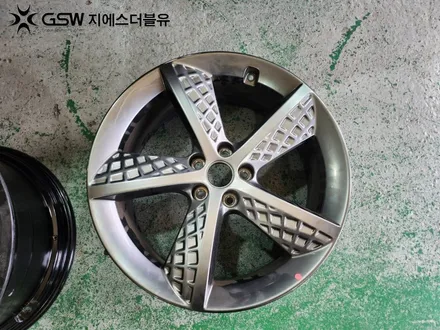 강남 제네시스 G80 20인치휠 블랙유광 휠도색 작업 후기 / 성남시 시흥동