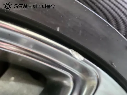 수원휠복원 맥스크루즈 19인치휠 반광 스크래치 작업 후기 / 성남시 시흥동