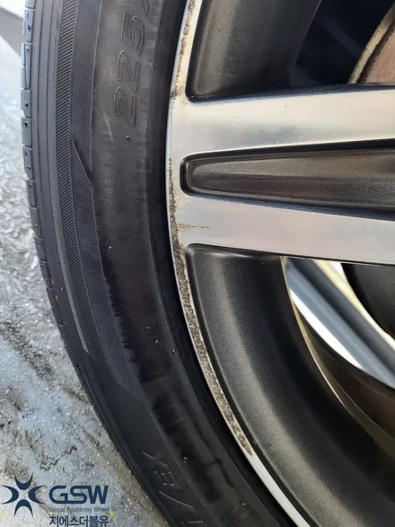 BMW 1시리즈 118d 휠복원 17인치 다이아컷팅 휠수리 수원휠복원수리 지에스더블유수원점 / 성남시 시흥동
