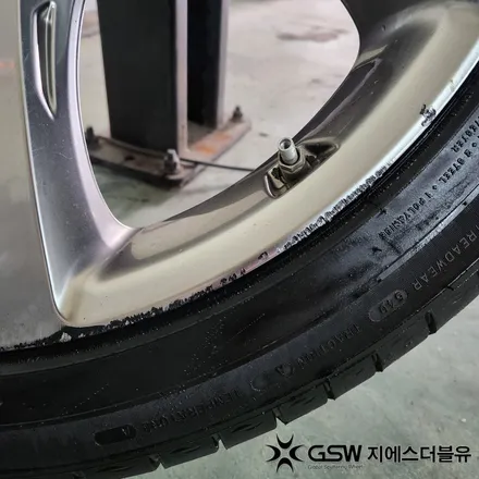 제네시스 GV80 휠 긁힘 복원 판교 스퍼터링 휠복원 전문점 / 성남시 시흥동
