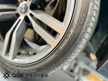 수원 BMW 휠복원 G바디 750LI 20인치 다이아컷팅휠복원 / 성남시 시흥동