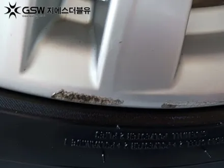 수원 휠복원 BMW X5 19인치휠 실버 스크래치 작업 후기 / 성남시 시흥동