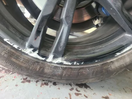 [BMW M4 블랙유광도장 휠 복원] 지에스더블유 수입차휠수리 수입차휠복원 전주휠 익산휠 군산휠 대전휠 광주휠 전주휠수리 전주휠복원 스퍼터링 블랙크롬 분체도장 휠도장 휠도색 / 광주 서구 매월동