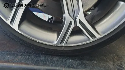 광주 기아 스팅어 19인치 휠 상처로 인한 다이아컷팅 휠복원 잘하는 업체 지에스 더블유 추천합니다! / 광주 서구 매월동