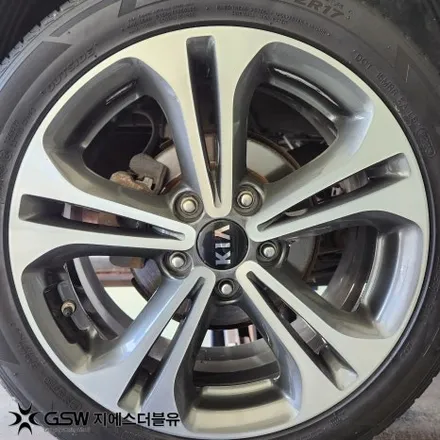 광주휠복원 K3 차주라면 휠부터 한번 보세요 / 광주 서구 매월동