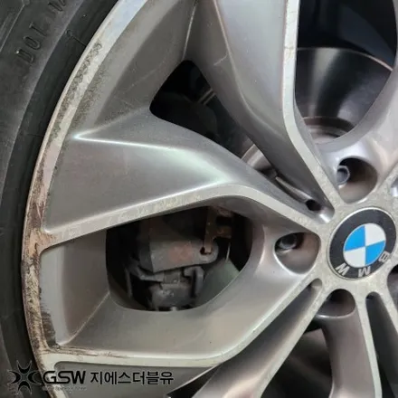 BMW X4 휠도색 후기 광주 19인치 블랙 유광 도색 사례 / 광주 서구 매월동