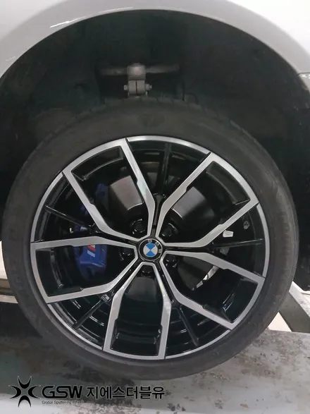 교체 없이 완벽 복원! 판교 BMW 530I 19인치 다이아컷팅 휠복원 / 광주 서구 매월동