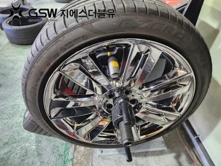 재규어 XJ 20인치휠 창원 휠도색 화이트 크롬 도색 작업 후기! / 광주 서구 매월동