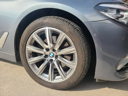 BMW5시리즈 휠도장 전주휠 익산휠 군산휠 대전휠 광주휠 전주휠수리 전주휠복원 스퍼터링 블랙크롬 분체도장 휠도장 휠도색 / 광주 서구 매월동