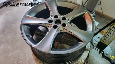 서울 휠복원 제네시스 G80 20인치 순정 휠 스크래치로 인한 휠 수리장착 작업 후기입니다. / 광주 서구 매월동