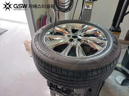 군산 카니발 19인치휠 화이트 크롬 휠도색 작업 후기 / 광주 서구 매월동