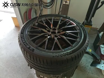 제네시스 G80 19인치휠 블랙 휠도색 작업 후기 / 광주 서구 매월동