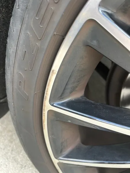 전주GSW휠복원 휠도색 전문점[전주벤츠CLS휠복원][벤츠마차휠복원][전주에서 벤츠CLS휠복원][전주휠][전북휠복원] / 광주 서구 매월동