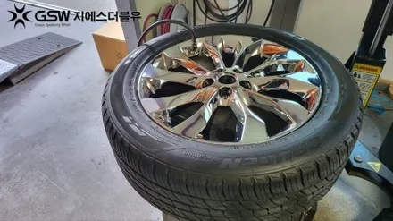 부천 휠도색 더 뉴 쏘렌토 19인치 화이트 크롬 도색 작업 후기 / 광주 서구 매월동