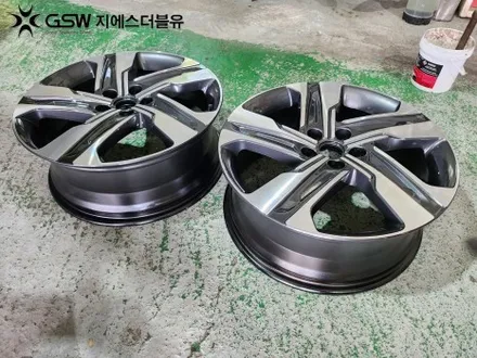경주 휠수리 잘하는 업체! 더 뉴 쏘렌토 19인치 다이아컷팅 휠복원 작업 후기입니다. / 광주 서구 매월동