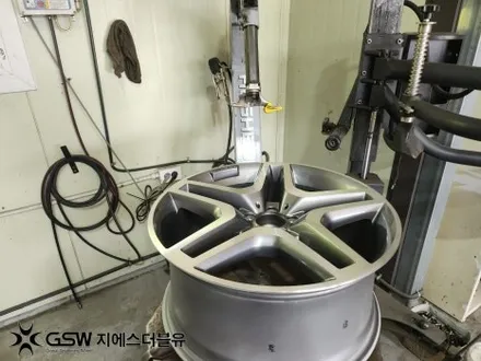남양주 벤츠 휠복원 GLS 350D 21인치휠 다이아컷팅 휠복원 작업 후기 / 광주 서구 매월동
