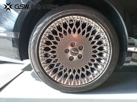 경기도광주 휠복원 제네시스 G80 19인치휠 긁힘으로 인한 반광 스크래치 휠복원 작업 후기 / 광주 서구 매월동