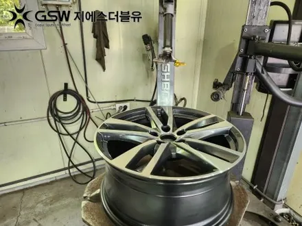 아우디 휠복원 A6 19인치휠 다이아컷팅 휠복원 잘하는 업체! 지에스 더블유! / 광주 서구 매월동