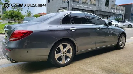 벤츠 E클래스 18인치휠 실버 스크래치 광주 휠복원 / 광주 서구 매월동