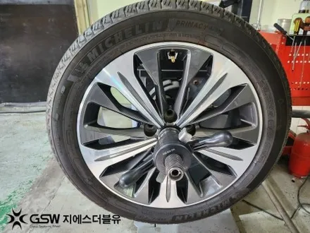 기아 K8 18인치휠 컷팅휠 대구 휠수리 / 광주 서구 매월동