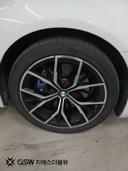 교체 없이 완벽 복원! 판교 BMW 530I 19인치 다이아컷팅 휠복원 / 광주 서구 매월동