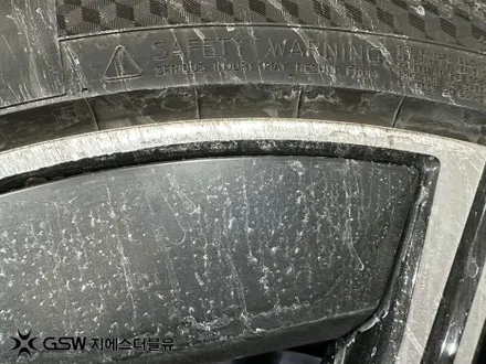휠 교체 NO! 전주 BMW 750i 20인치 다이아컷팅 휠복원 / 광주 서구 매월동