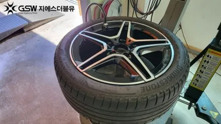 [포항 휠복원] 벤츠 C클래스 18인치 다이아몬드컷팅 휠복원 작업 후기입니다. / 광주 서구 매월동