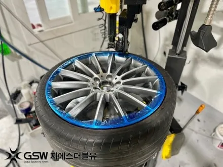 벤츠 E클래스 20인치휠 다이아컷팅 부산 휠복원 잘하는 업체! GSW! / 광주 서구 매월동